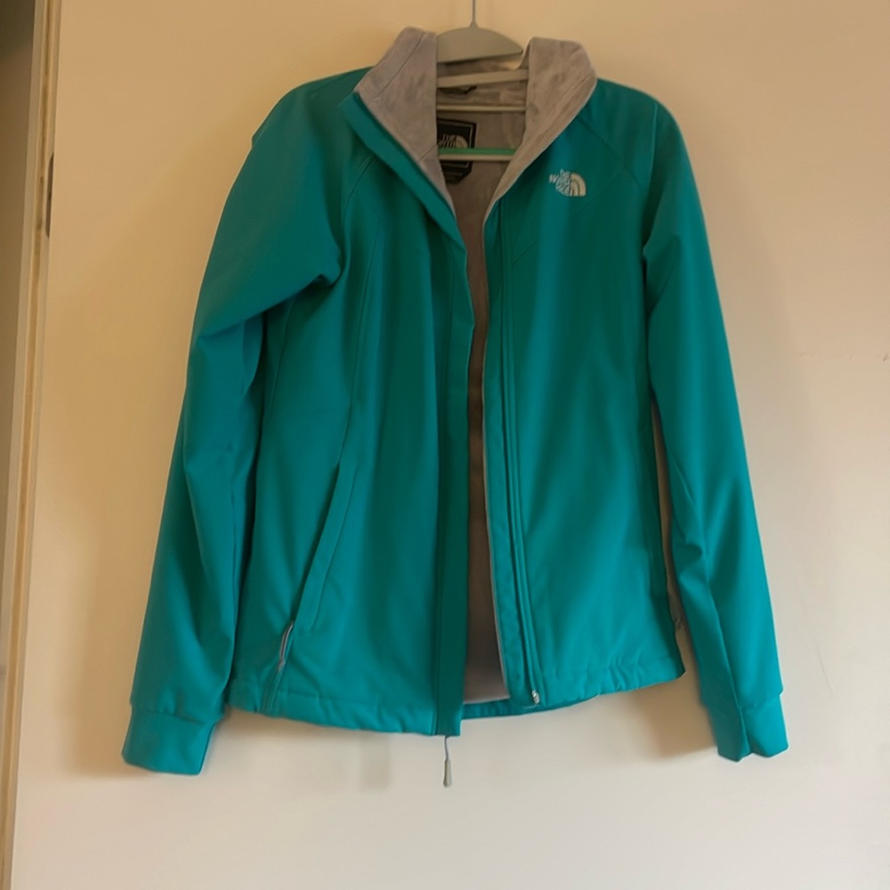 North face windwall women’s jacket XS
